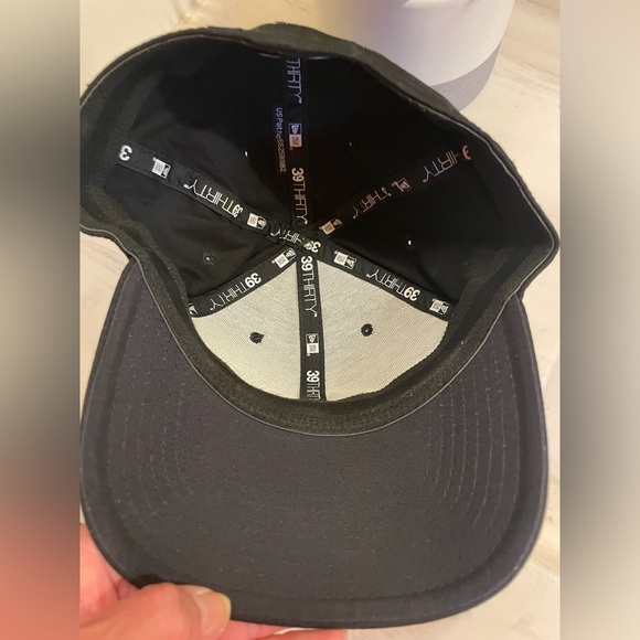 NWOT Quicksilver 39Thirty Mountain and Wave FlexFit Fitted Hat, M/L - Picture 7 of 10